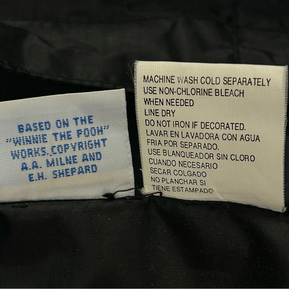 Vintage Disney Winnie the Pooh Adult Windbreaker Rain Jacket Sz M Hood Zip Y2k - Picture 15 of 15
